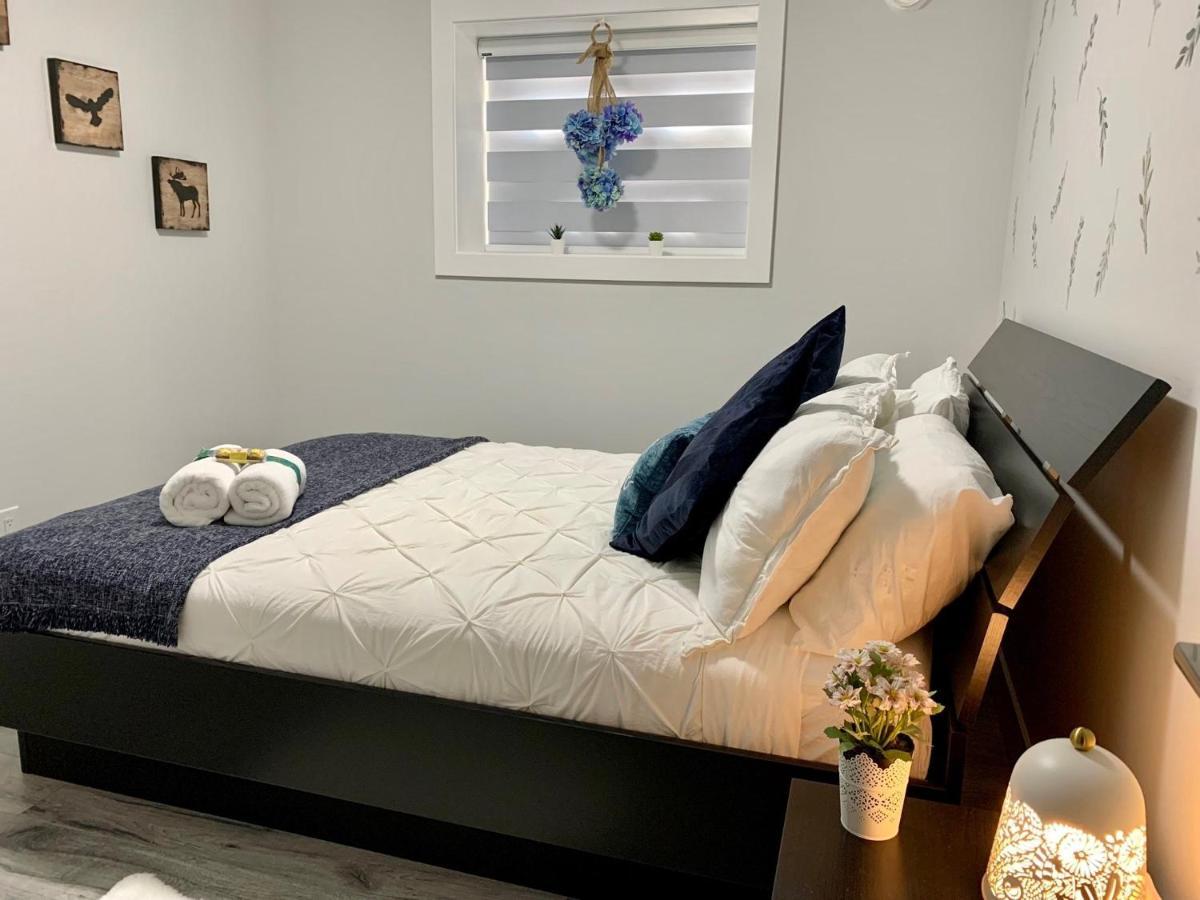 Luxurious & Stylish Two Bedroom Suite, Full Kitchen, Close To Vancouver Delta Exteriör bild