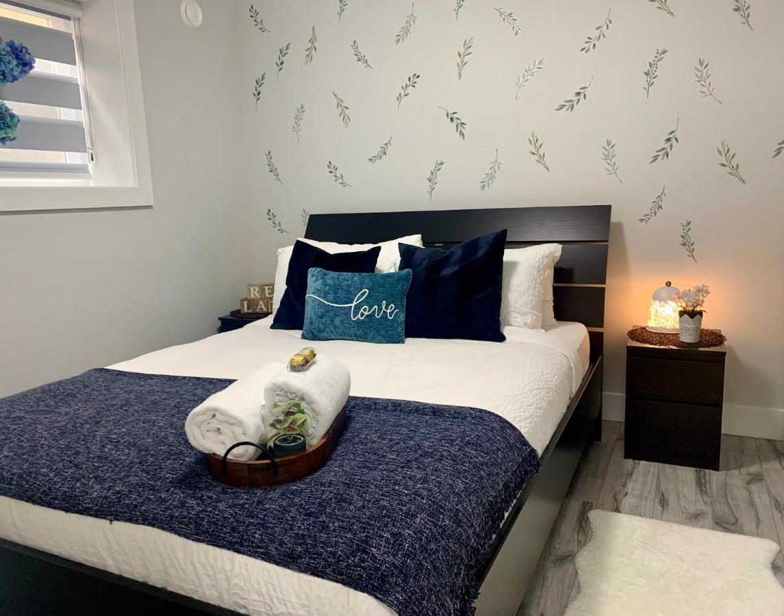 Luxurious & Stylish Two Bedroom Suite, Full Kitchen, Close To Vancouver Delta Exteriör bild